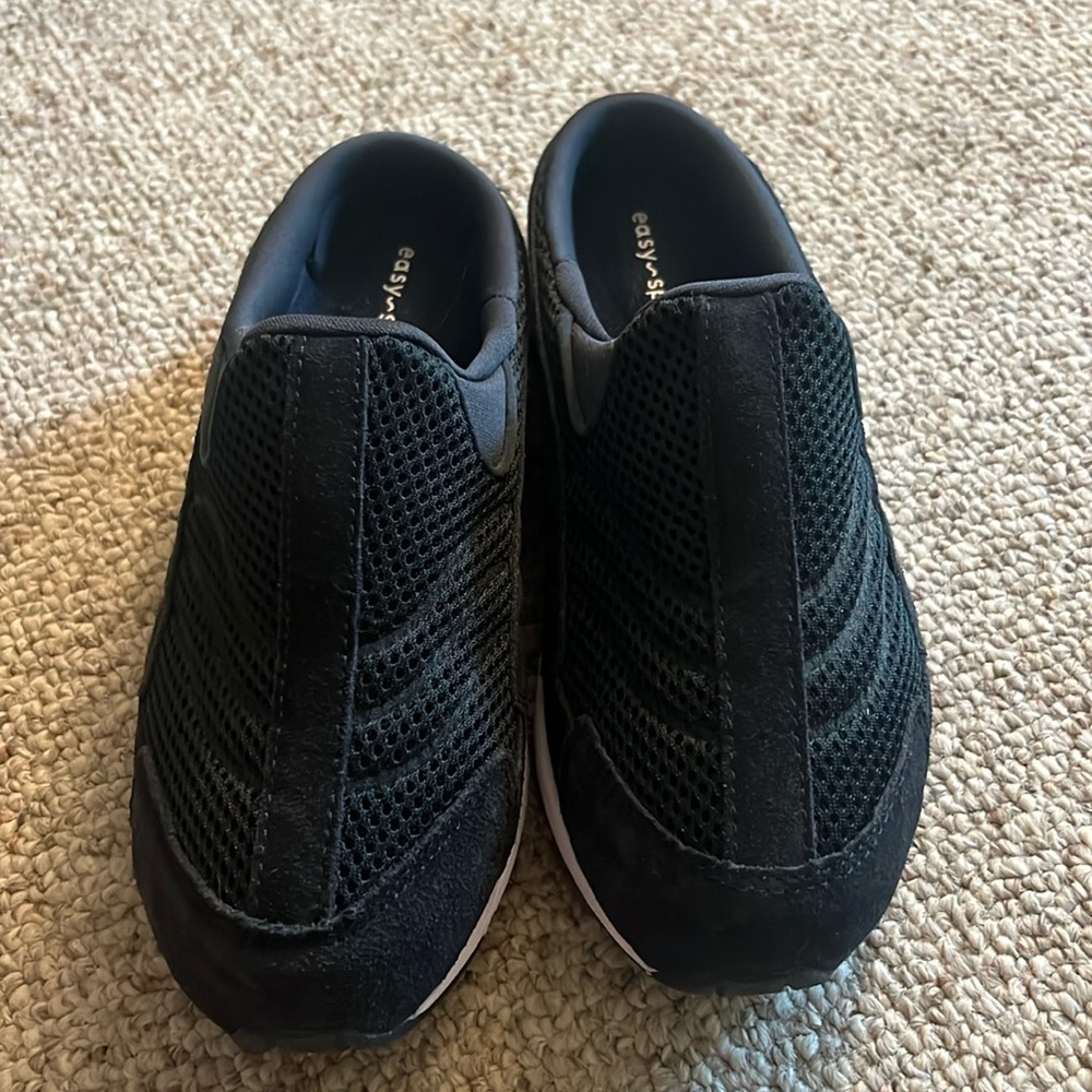Easy spirit mules size 7W